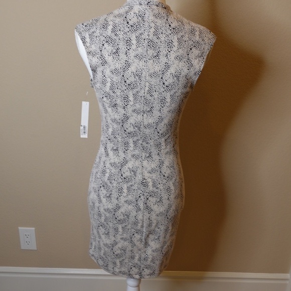 Bloomingdale's Aqua Sleeveless Black/Cream Print  Dress - Picture 5 of 8